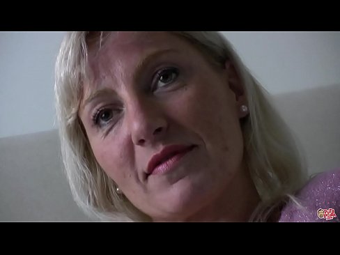 ❤️ A 'mhàthair a tha sinn uile fucked ... Lady, giùlan fhèin! ❤️  Bhidio fucking  leinn gd.porngifmag-com.ru ❌️